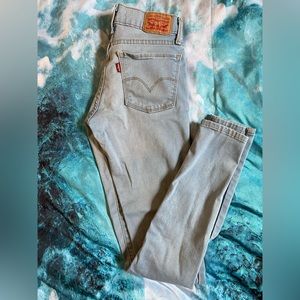 Levi 710 Super Skinny Medium/Light Wash Jeans